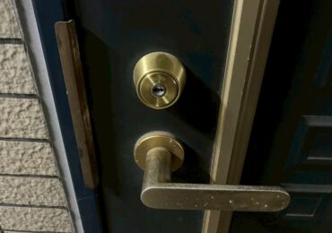 東京都狛江市　玄関鍵開けの施工事例画像