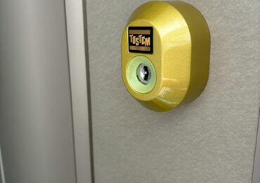 大阪府高槻市　玄関ドア鍵、錠前交換の施工事例画像