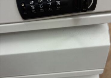 兵庫県尼崎市　キャビネットの施工事例画像